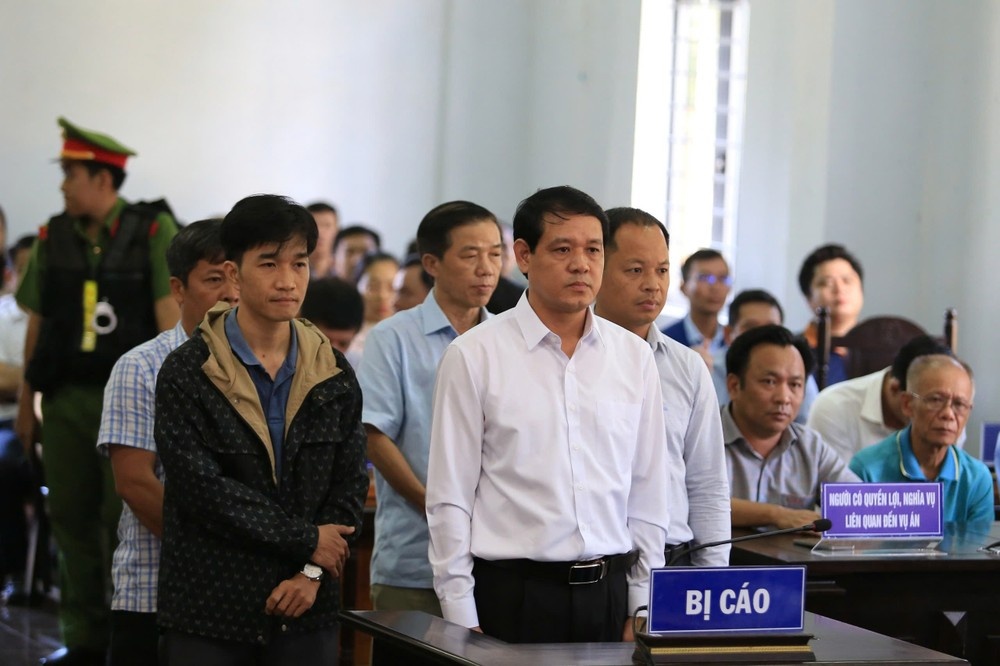 Du an nghin ty nat tuom - nhieu tinh tiet phuc tap, nghi an keo dai hinh anh
