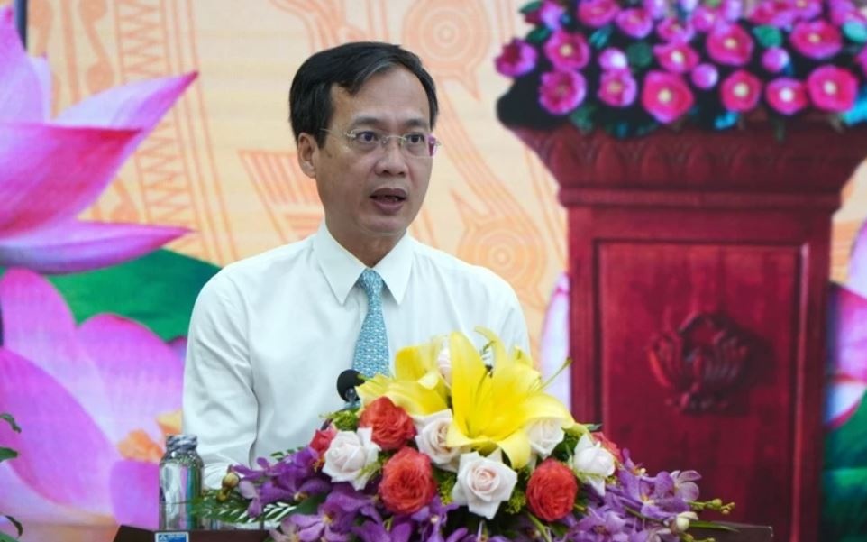 Thu tuong phe chuan nhan su hai tinh Dong Thap va Nghe An hinh anh