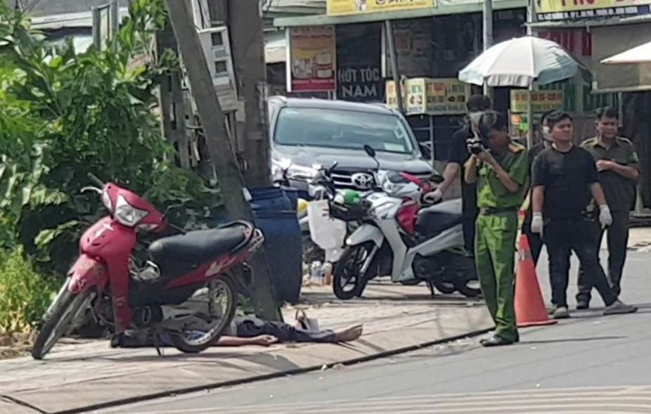 Nguoi dan ong tu vong ven duong o Binh Duong hinh anh