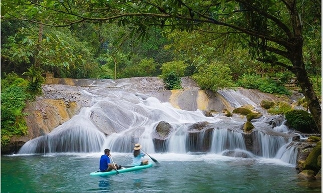 Kham pha 'mien di san dieu ky' Quang Binh hinh anh