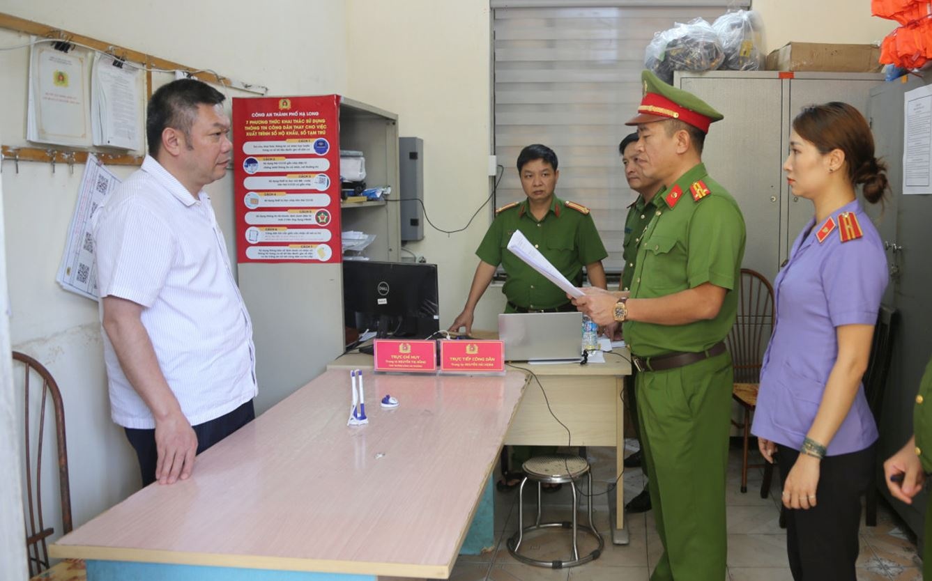 Bat Giam doc Cong ty Co phan Thien Nam o Quang Ninh hinh anh