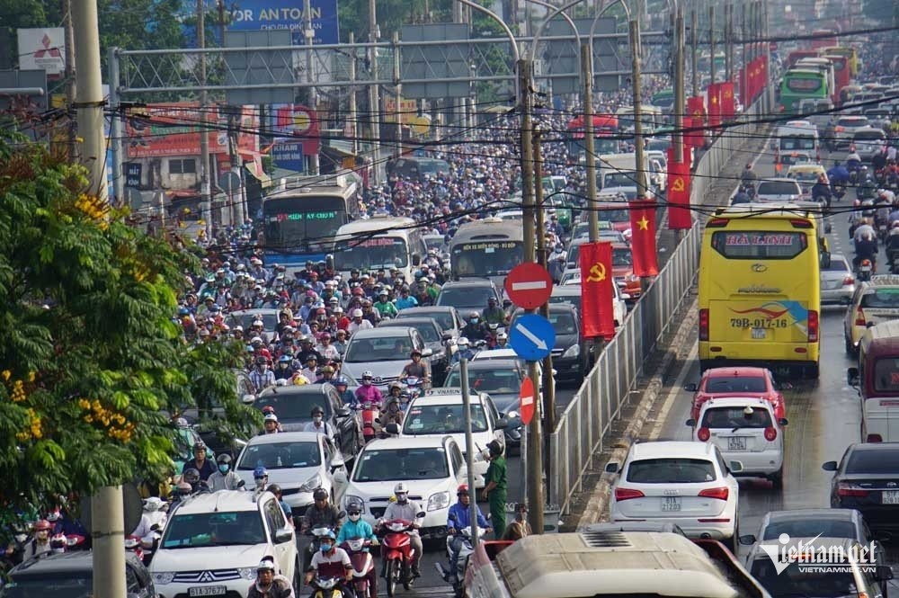 Mo rong Cua ngo TP.HCM anh 2