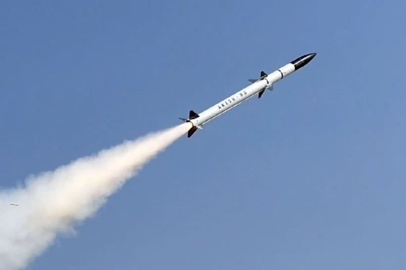 An Do tuyen bo thu nghiem thanh cong ten lua sieu vuot am tam xa hinh anh