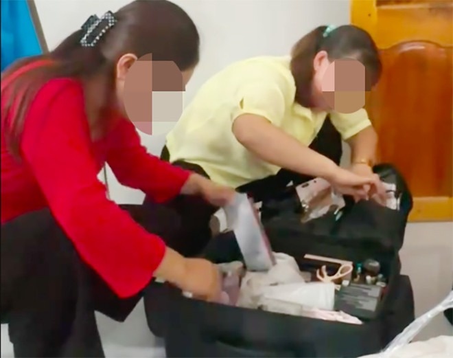 Chi tiet vu 2 co gai bi nha chu re yeu cau coi do vi nghi lay tien hinh anh