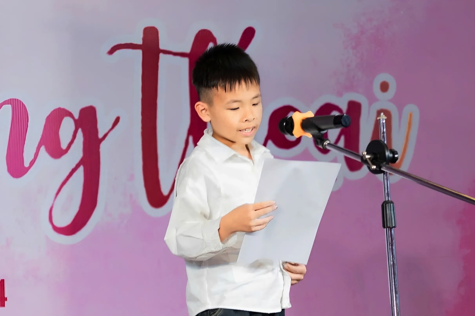 Viet ve bi mat nuoi toc dai, cau be gianh giai 'Doa hoa dong thoai' hinh anh