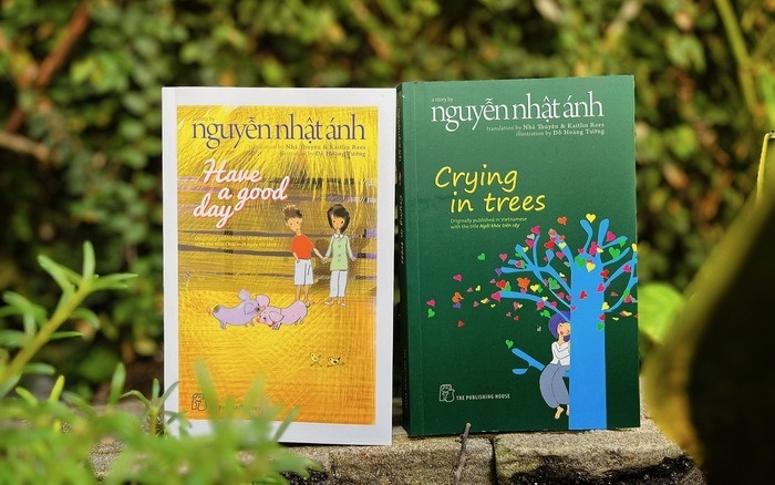 Sach Viet 'mang chuong di danh xu nguoi' hinh anh