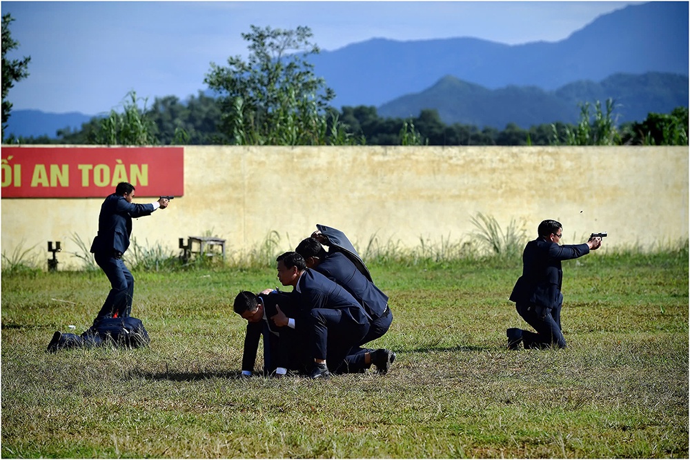 bao ve tiep can anh 2