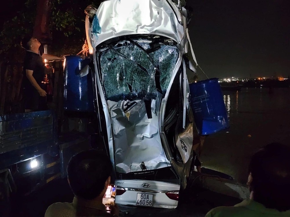 Tin moi vu co gai tre lai oto lao xuong song Dong Nai hinh anh