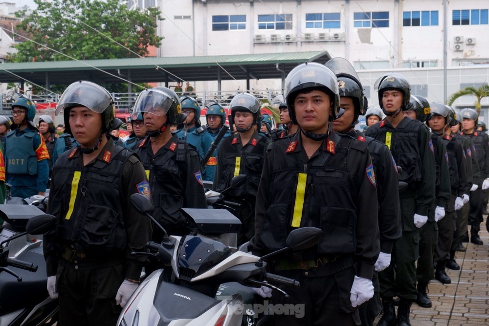 Cong an TP.HCM anh 2