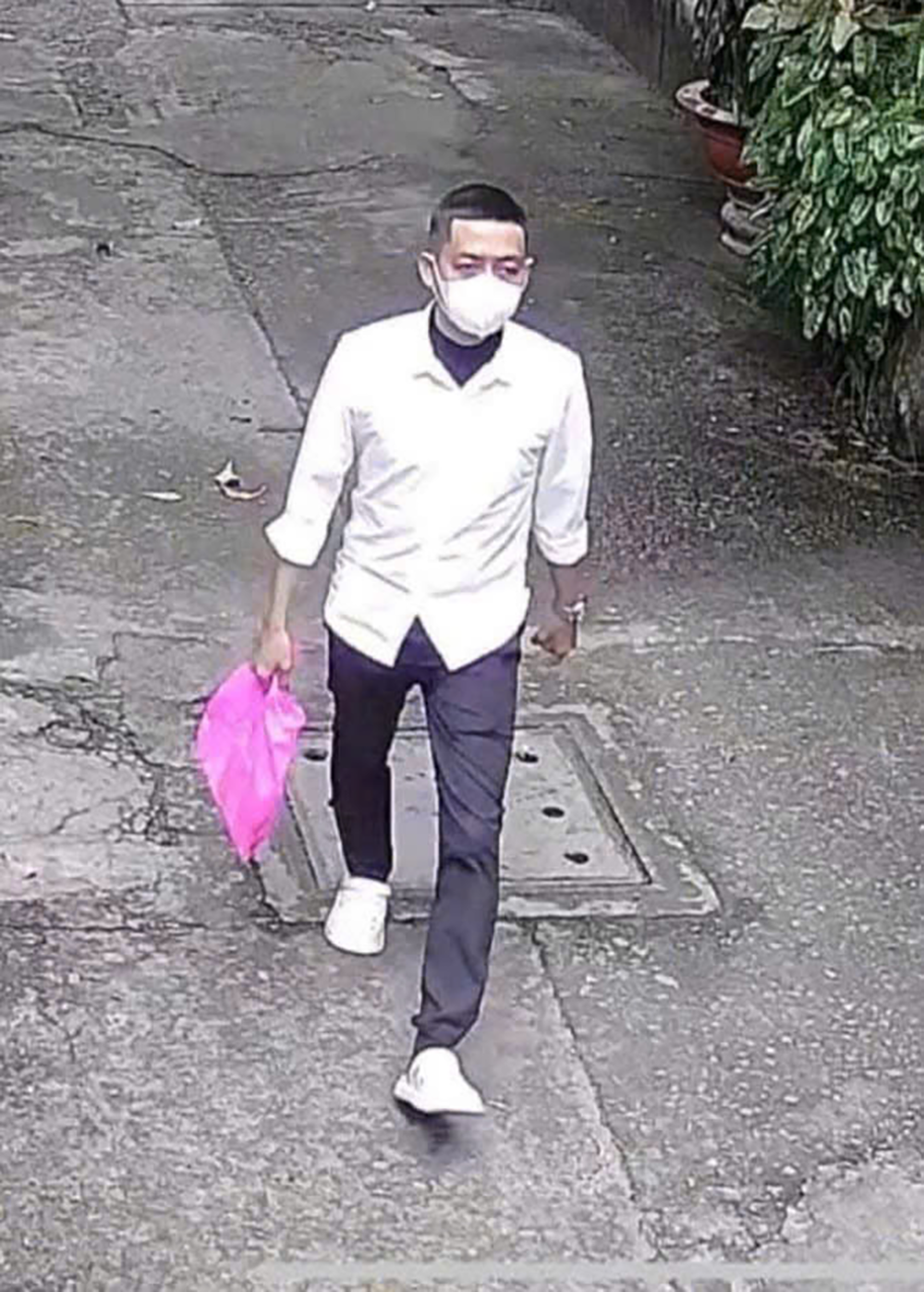 Co gai 19 tuoi,  TP.HCM anh 1