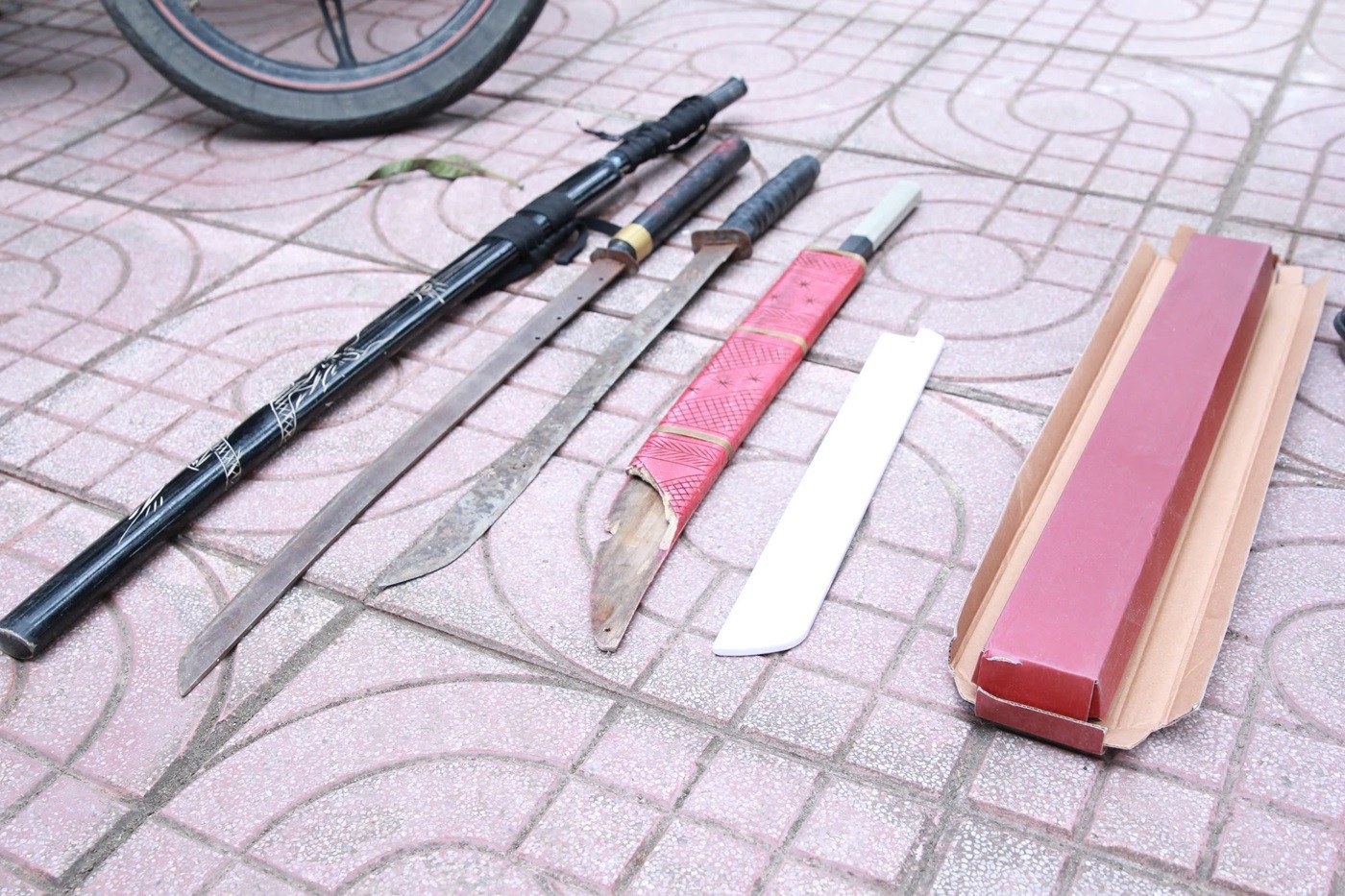 Thieu nien Nghe An anh 2