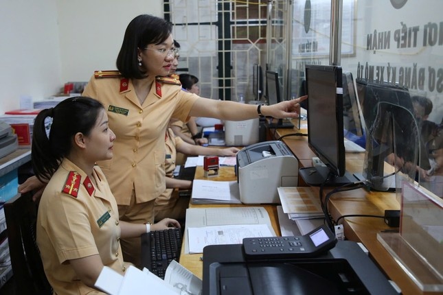 Bam bien so VNeID anh 2