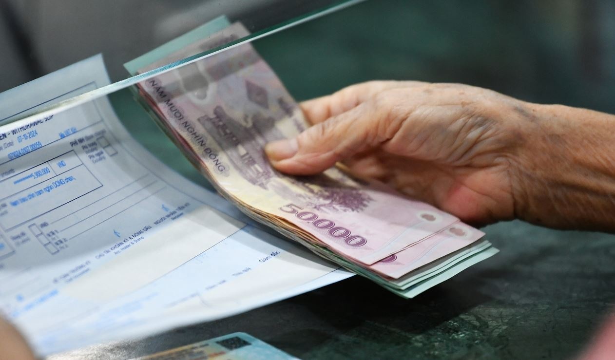 Tra gop 2 thang luong huu truoc Tet, co nguoi nhan hon 320 trieu dong hinh anh