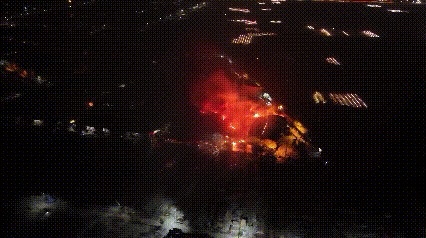 Hinh anh nha xuong o Ha Noi chay ngun ngut hinh anh