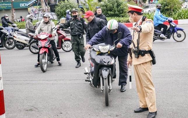 Cuc CSGT ly giai viec tang muc xu phat vi pham giao thong tu nam 2025 hinh anh