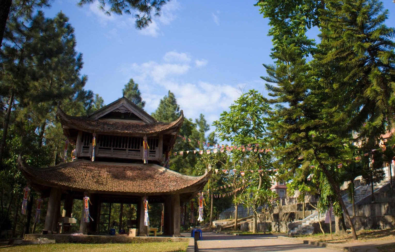 Ha Noi chi hon 180 ty dong tu bo 2 chua co xu Doai hinh anh