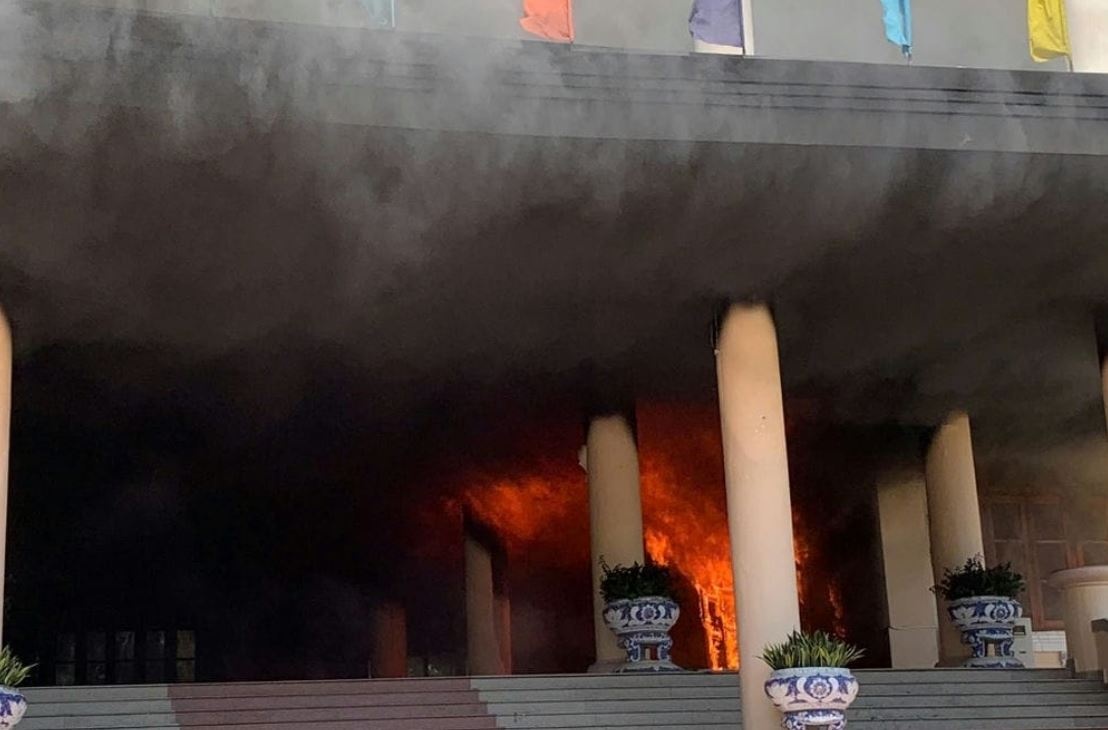 Tin moi vu chay tru so UBND tinh Binh Phuoc hinh anh