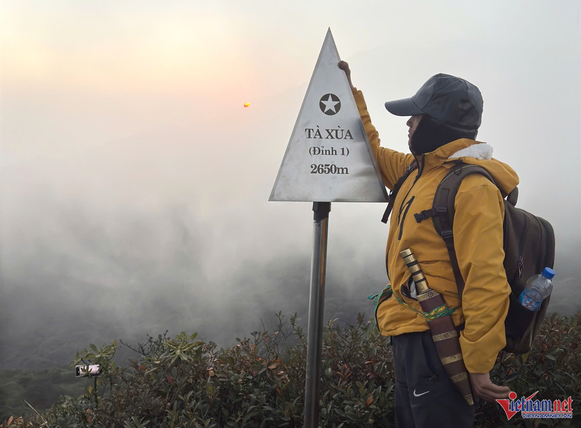 Bang gia Ta Xua anh 2