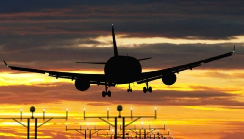 Ba Lan 'cam' may bay cho Quoc hoi Slovakia qua khong phan toi Nga hinh anh