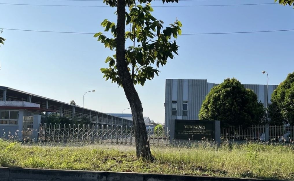 Ly do cong nhan o Long An ngung viec tap the truoc Tet hinh anh