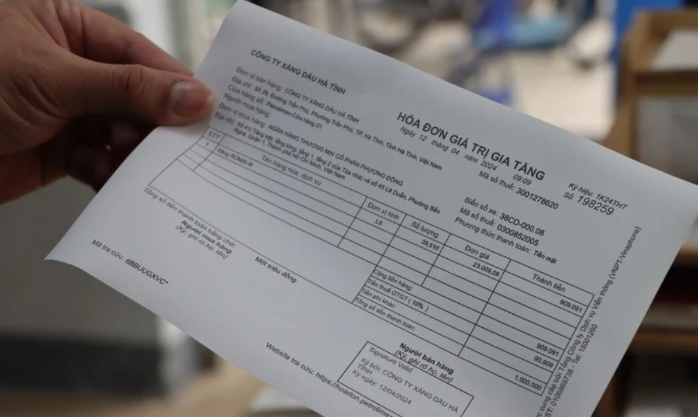 Triet pha vu mua ban hoa don voi tong so tien hon 1.000 ty dong hinh anh