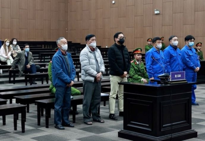 Su hoi han muon mang cua nhom cuu quan chuc trong vu an Dai Ninh hinh anh