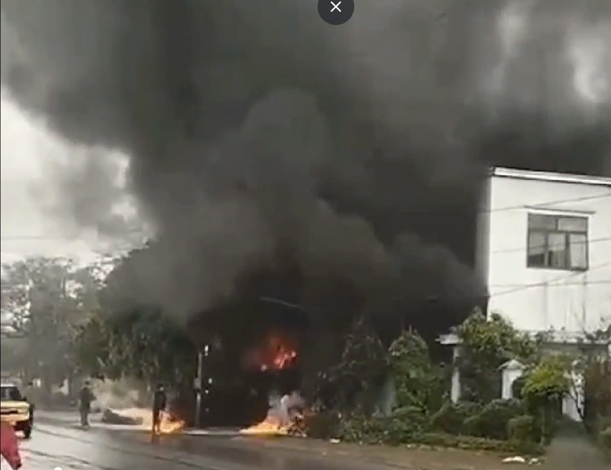 Clip chay tai mot cong ty san xuat o Nam Dinh hinh anh