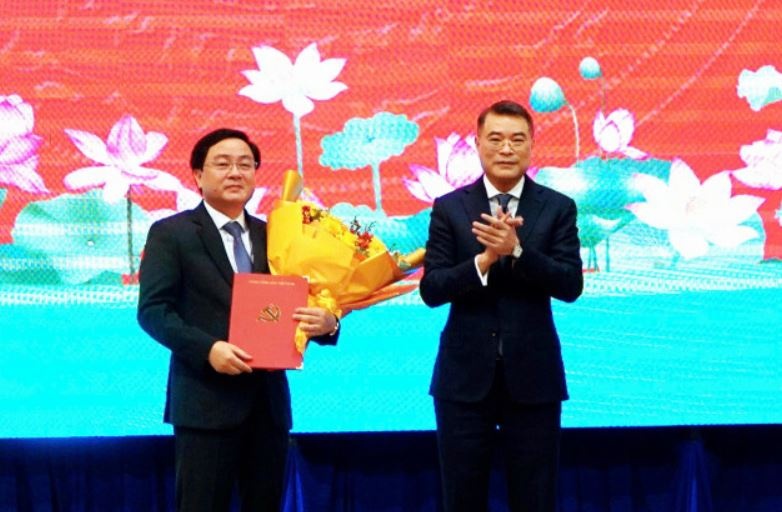 Pho chu nhiem Uy ban Kiem tra Trung uong lam Bi thu Long An hinh anh