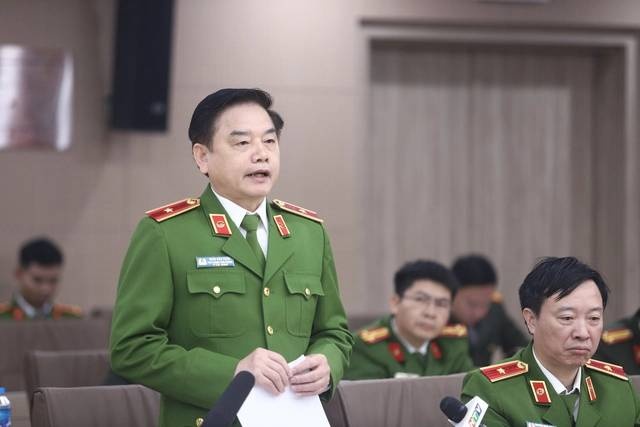 Chuyen ve,  Cong an tinh anh 1