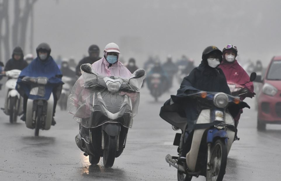 Dong Bac Bo lai mua phun, nom am ngay khi khong khi lanh suy yeu hinh anh