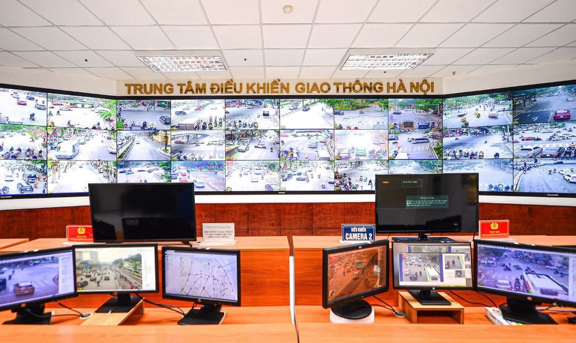 Can canh 4 buoc lap ho so phat nguoi vi pham giao thong o Ha Noi hinh anh