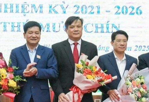 Thu tuong phe chuan ket qua bau chuc vu Pho Chu tich tinh Dien Bien hinh anh