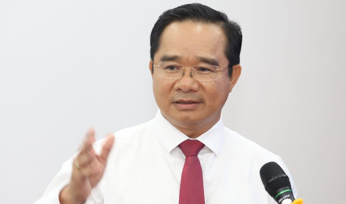 Chu tich TP.HCM Nguyen Van Duoc nhan them nhiem vu dac biet hinh anh