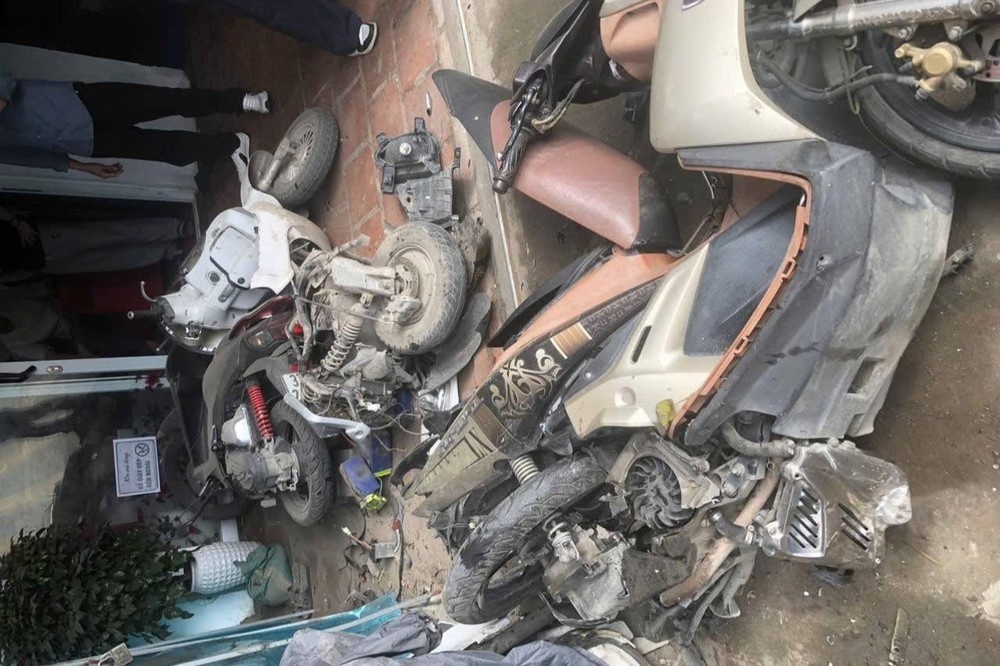 Oto tong 7 xe may anh 2