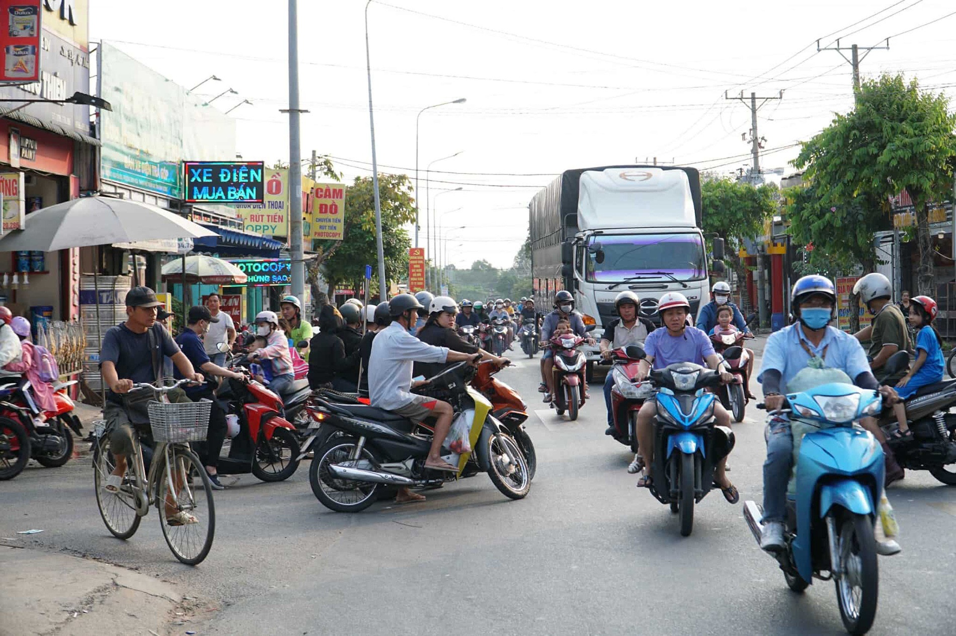 Phuong Binh Hoa Binh Duong anh 2