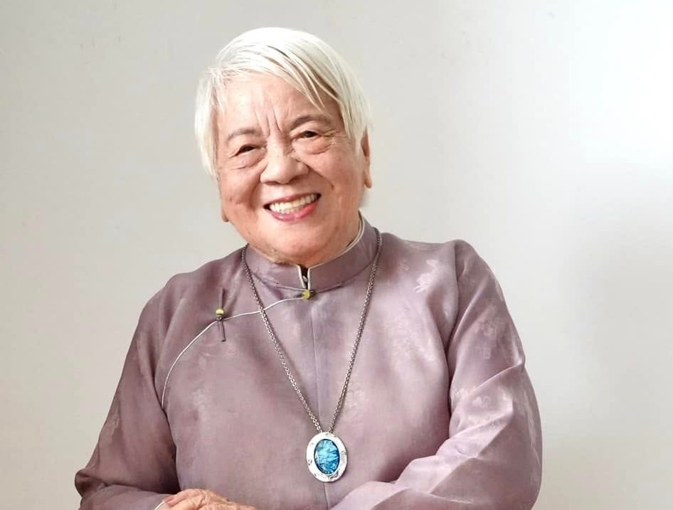 'Nguoi dan ba thep cua hoi hoa Viet' trai long hinh anh