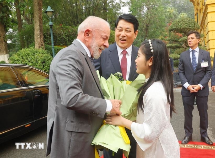 Chu tich nuoc Luong Cuong anh 2