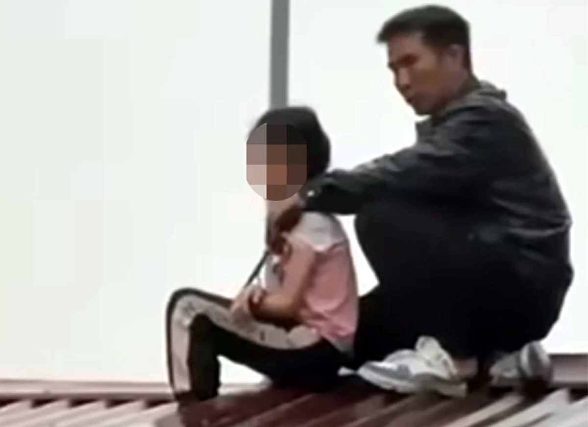 Giai cuu be gai anh 2