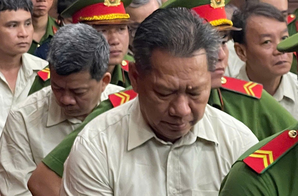 Cuu Pho chu tich An Giang: Bi cao gay noi nhuc muon doi khong the rua hinh anh