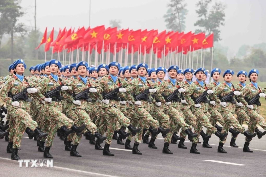 50 nam thong nhat anh 1