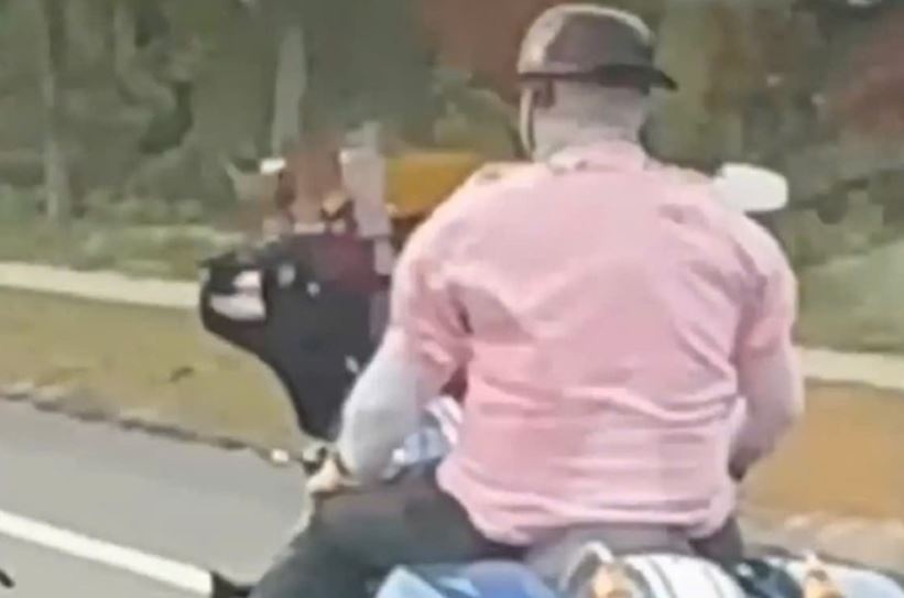 Xac minh nhom nguoi lai mo to phan khoi lon buong hai tay o Quang Nam hinh anh