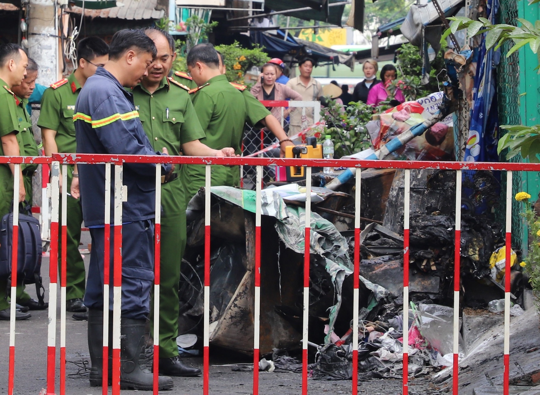 Chay 3 nguoi chet TP.HCM anh 5