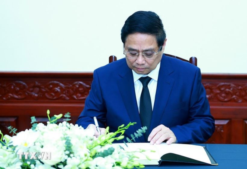 Chu tich nuoc Luong Cuong anh 2