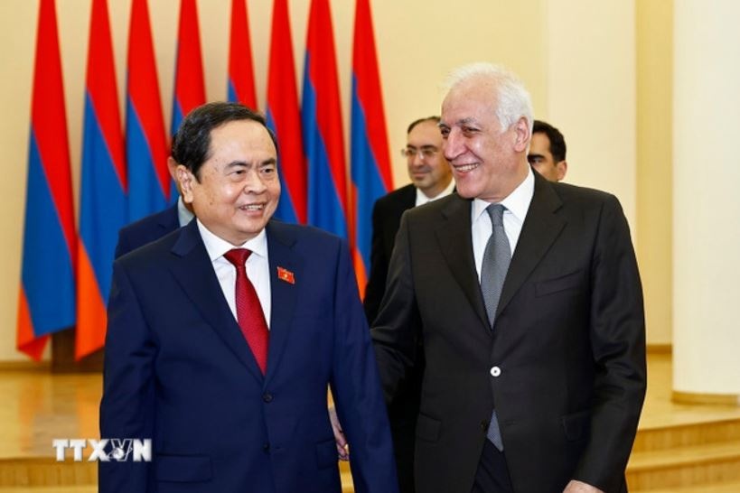 Tran Thanh Man Armenia anh 2