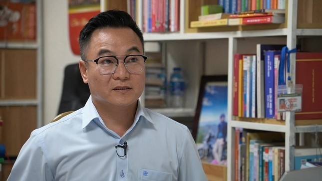 Quang Linh Vlogs anh 2