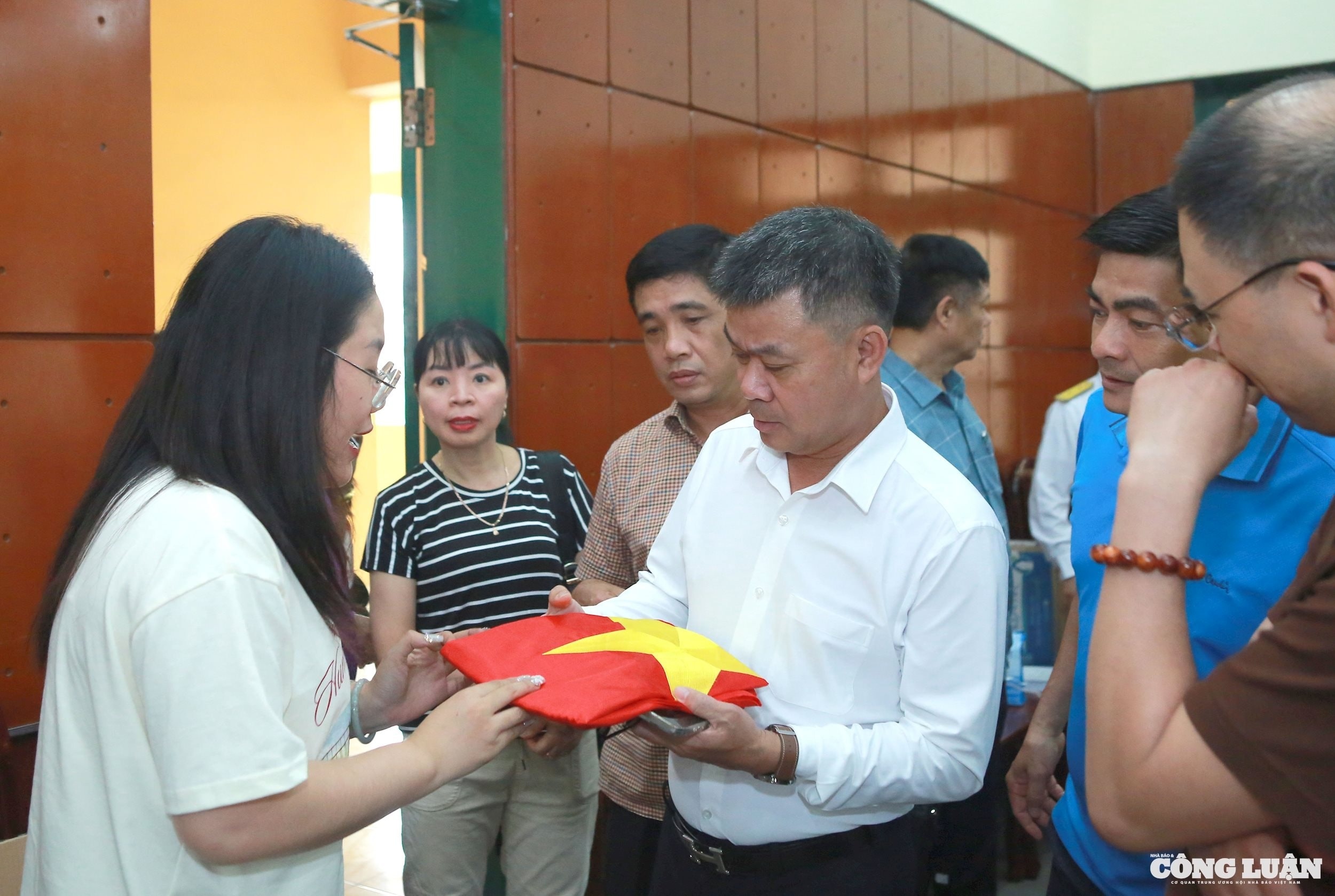 Tham Truong Sa anh 2