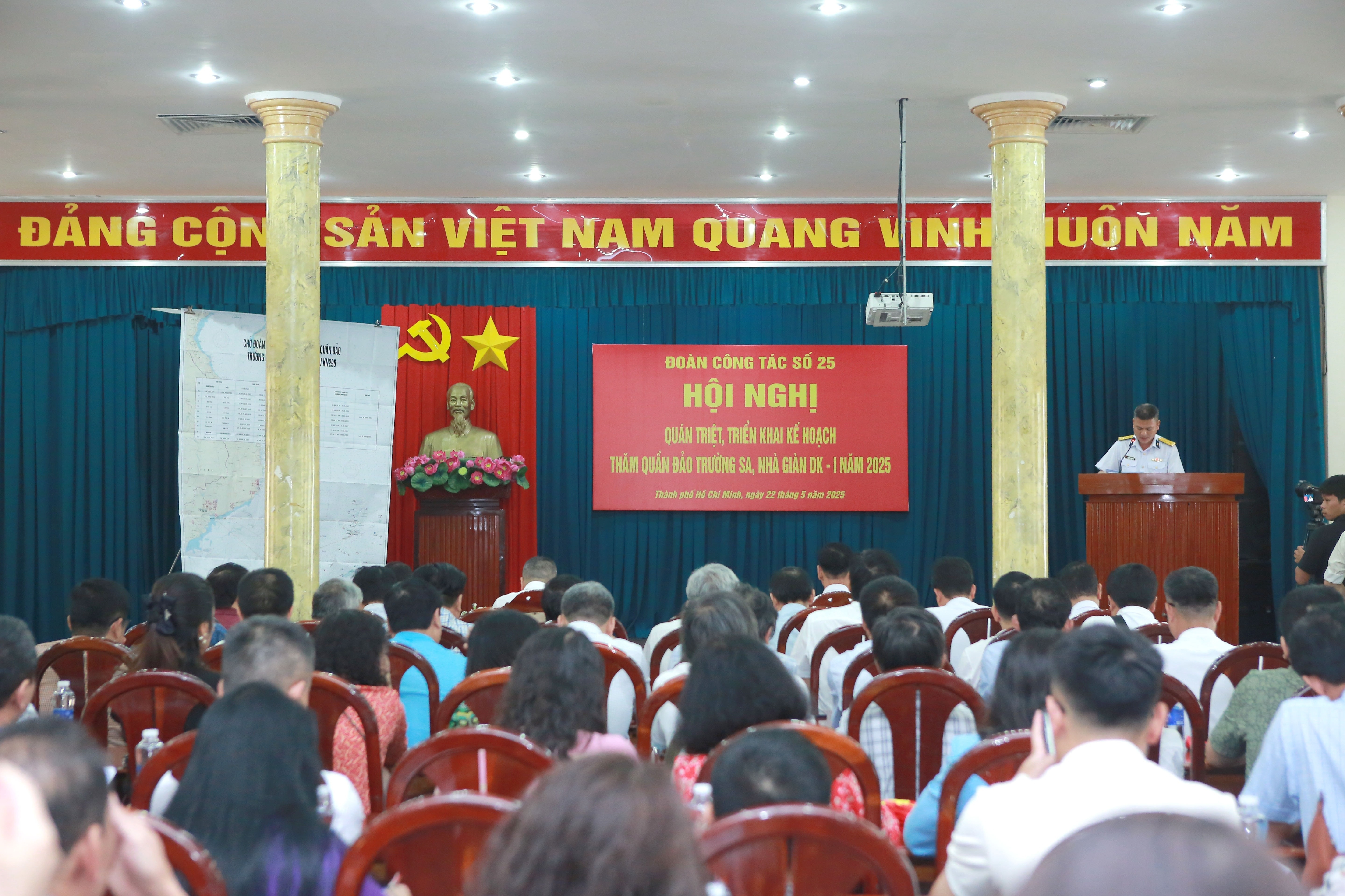 Tham Truong Sa anh 1