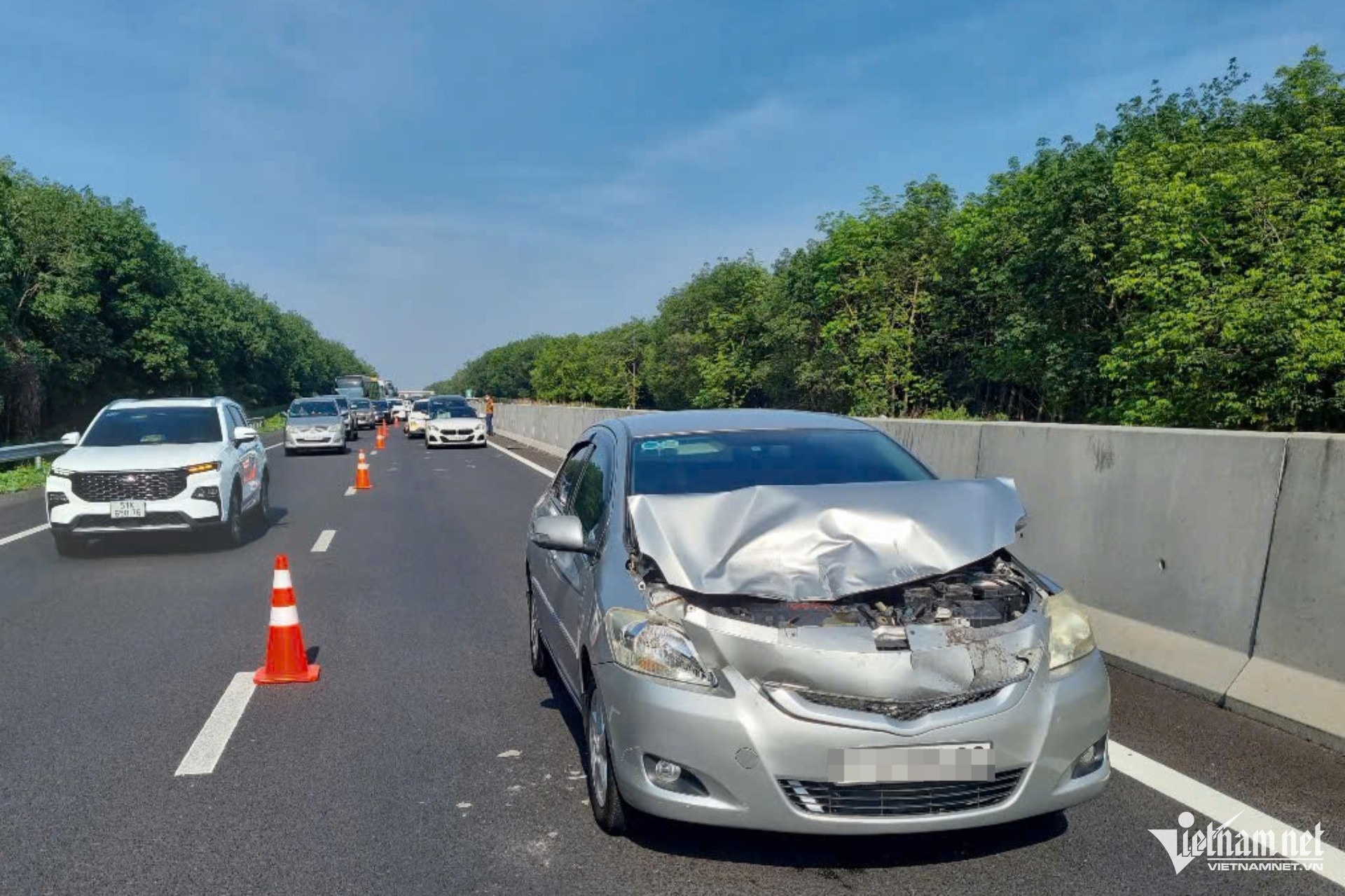 Tai nan lien hoan anh 1