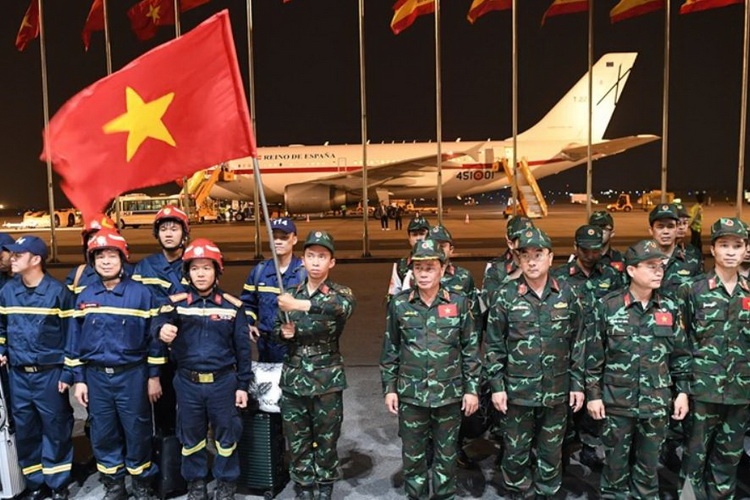 Luc luong cuu ho, cuu nan Viet Nam hoan thanh nhiem vu tai Myanmar hinh anh