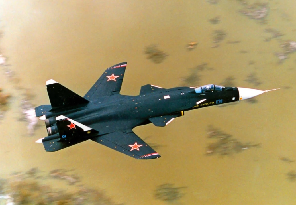 Su-47: May bay doc dao cua Nga va ly do khong san xuat hang loat hinh anh